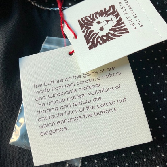 Anne Klein Black Blazer - Picture 7 of 9